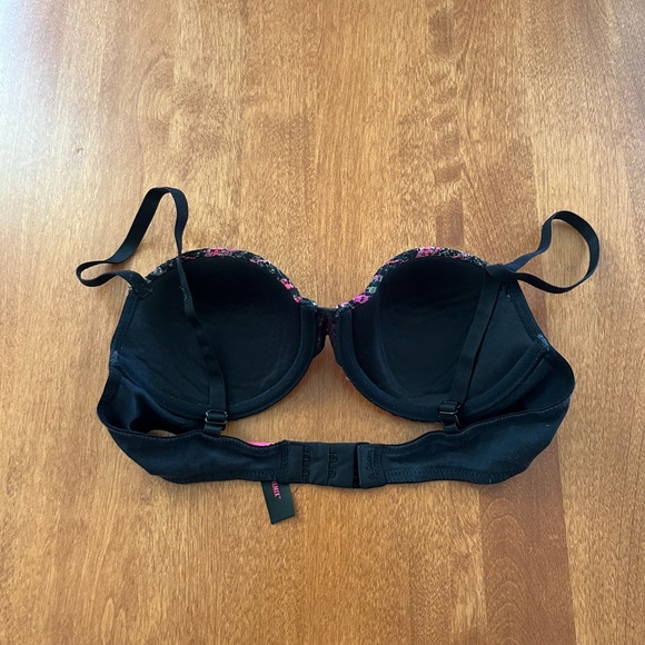 La Senza Colour Bra, 32B - Picture 3 of 5